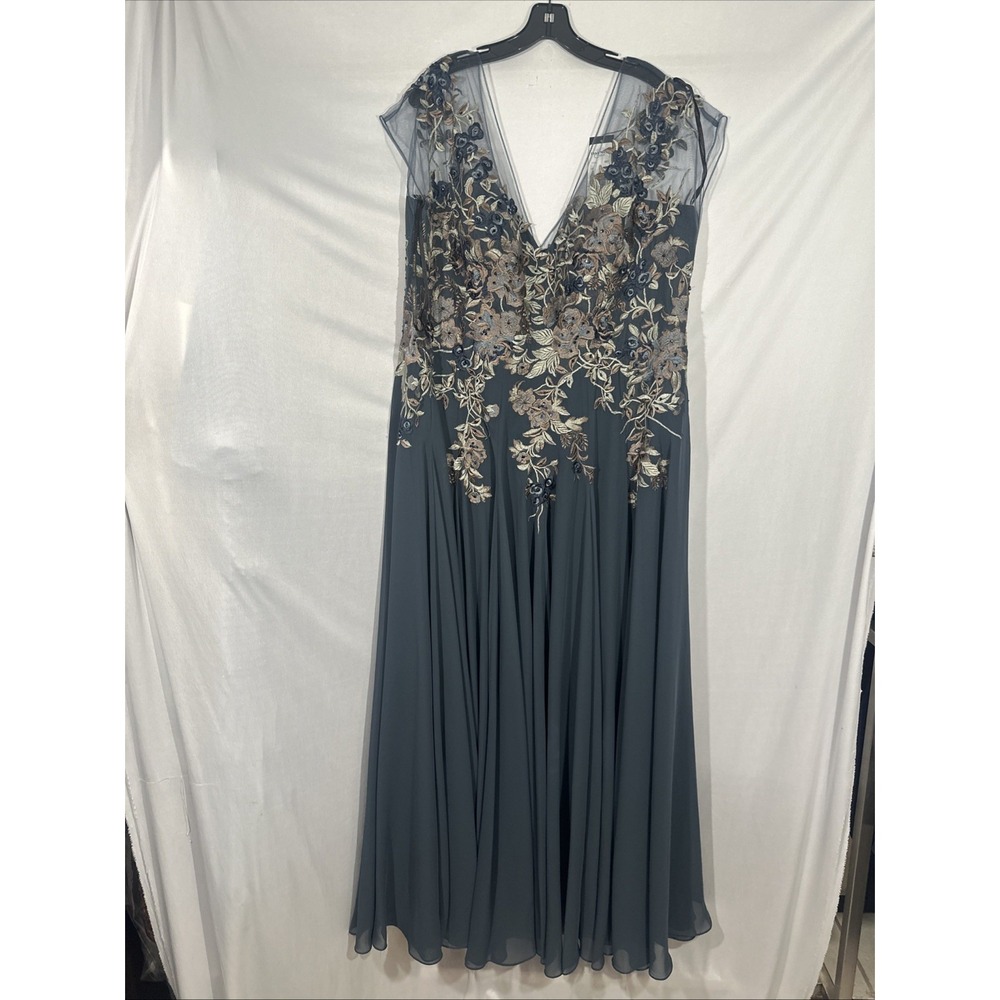 NWT$955 Alexander by Daymor Couture [ 20 ] Floral embroidered Chiffon Gown S1986 - Picture 8 of 13